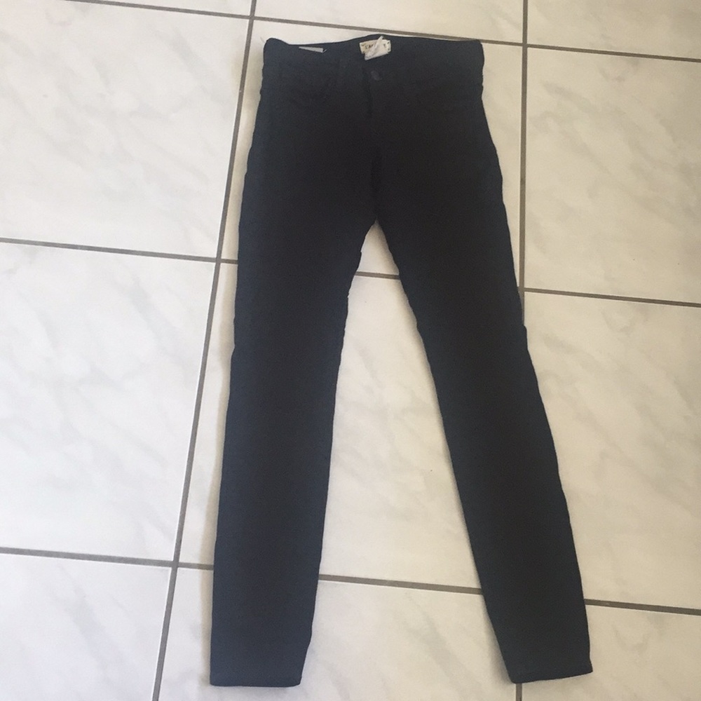 L’agence Chantal low rise black jeans 25